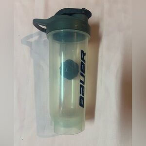 Bauer Clear Shaker Bottle with Dark Gray Lid